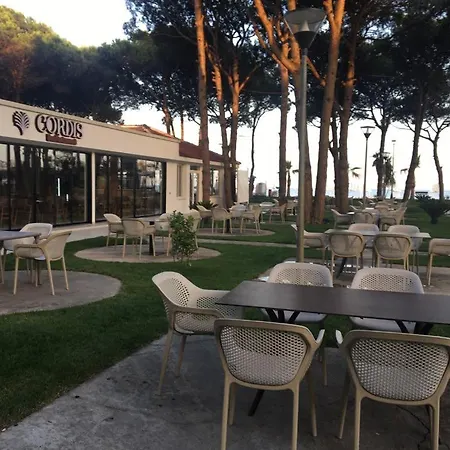 With Garden, Marea Resort, Golem, Qerret