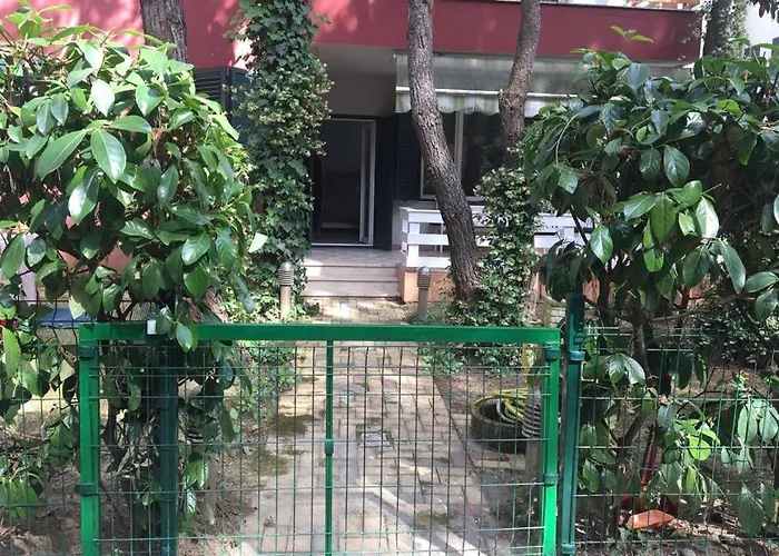 Appartement With Garden, Marea Resort, Golem, Qerret *